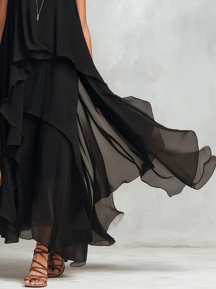 Abito lungo senza maniche con scollo rotondo a strati in chiffon nero